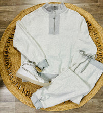 Load image into Gallery viewer, Quarter zip set
